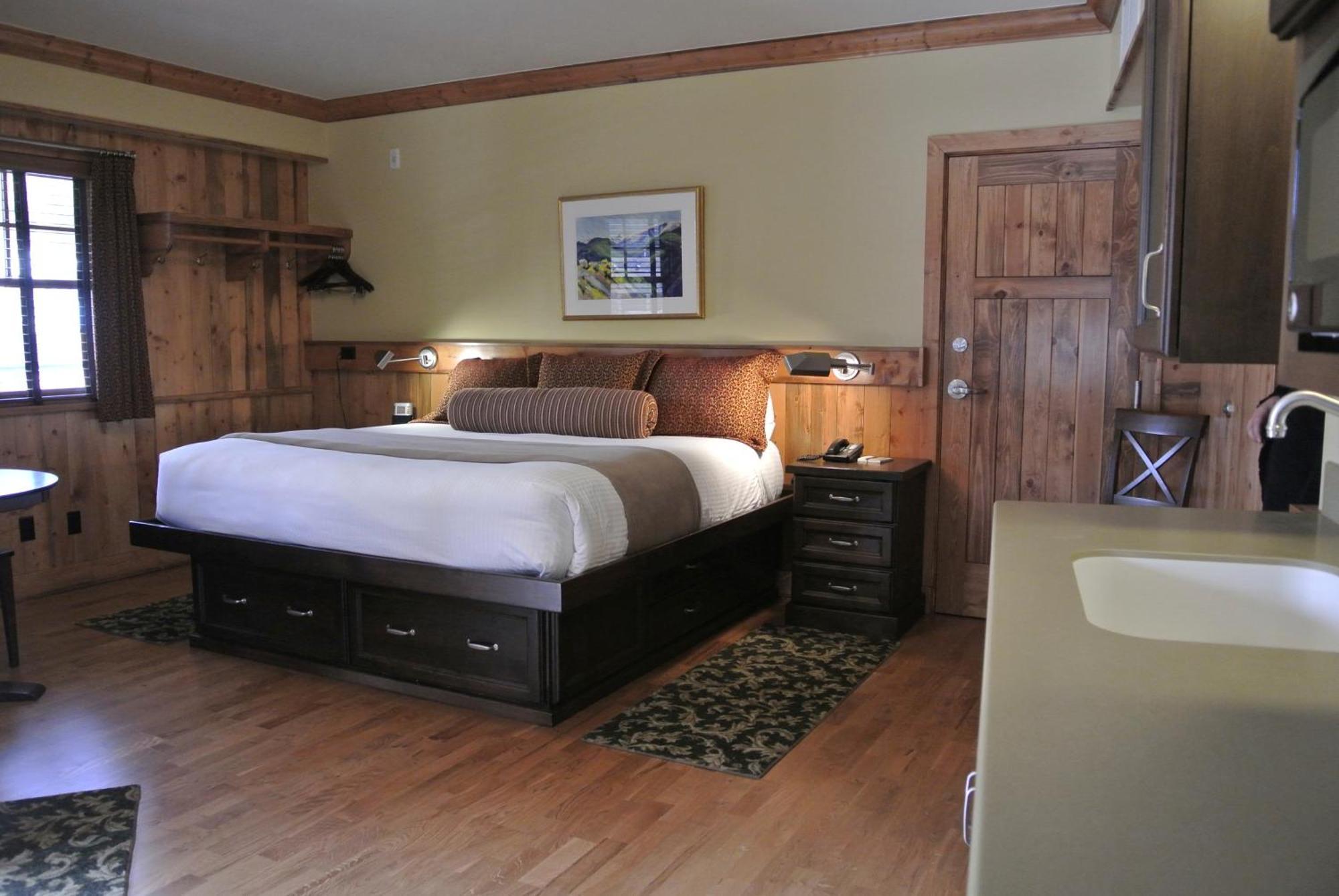 The Green Bridge Inn Red Cliff Стая снимка